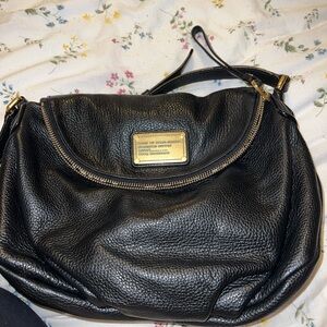 Marc Jacobs Crossbody
Black Leather Women's Bag